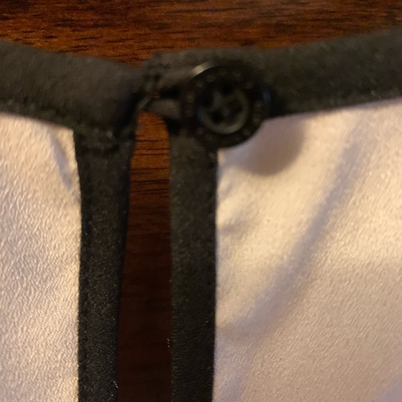 Calvin Klein Tank Top - Picture 3 of 4